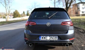 Volkswagen Golf full
