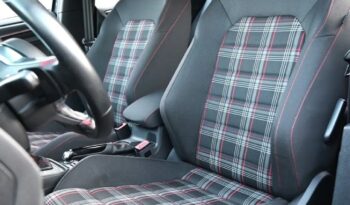 Volkswagen Golf full