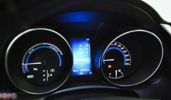 Toyota Auris full