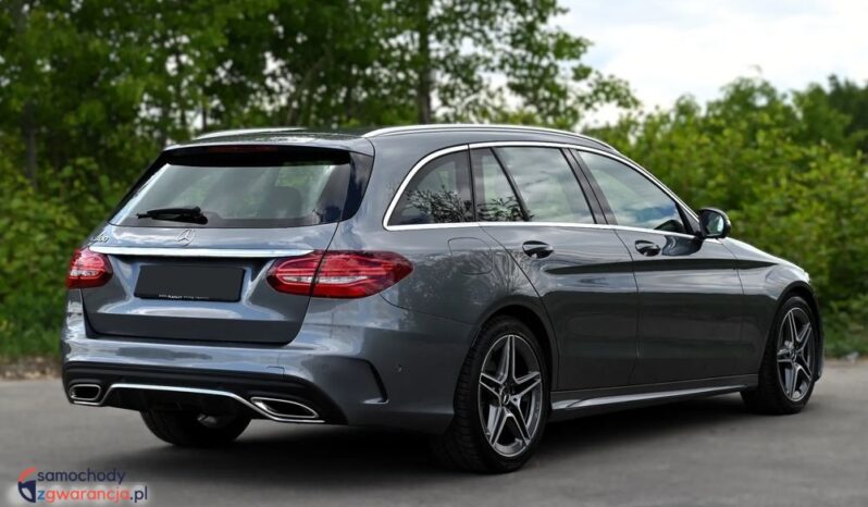Mercedes-Benz Klasa C full