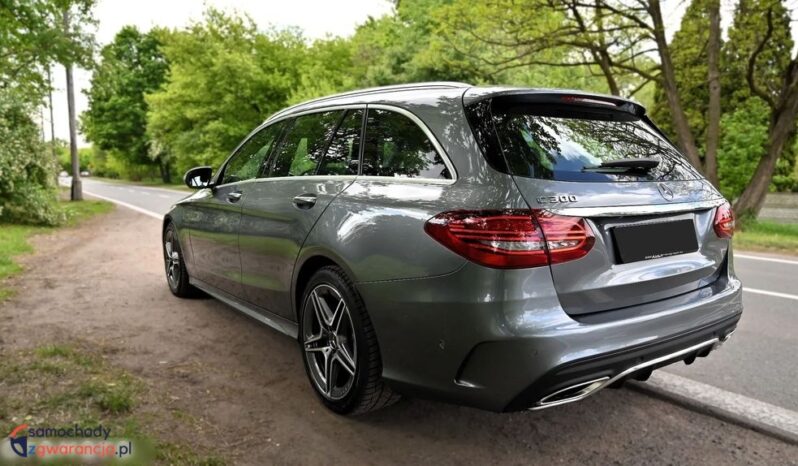 Mercedes-Benz Klasa C full