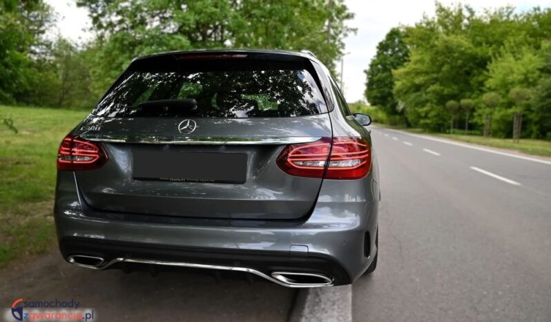 Mercedes-Benz Klasa C full