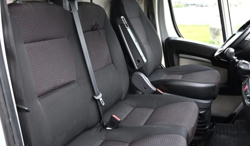 Peugeot Boxer full
