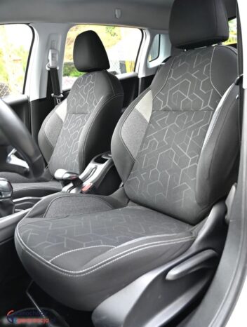 Peugeot 2008 1.6 BlueHDi Active full
