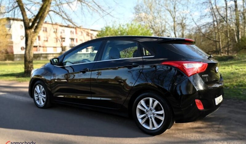 Hyundai i30 full