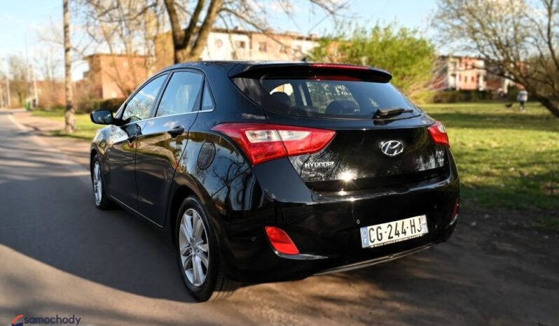 Hyundai i30 full