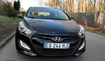 Hyundai i30 full