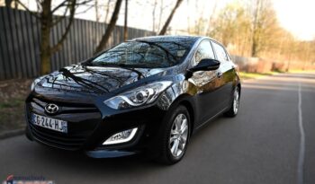 Hyundai i30 full