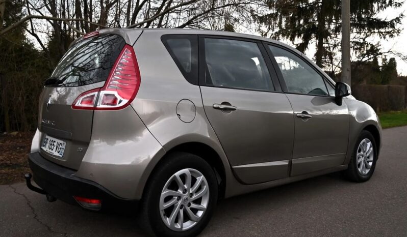Renault Scenic full