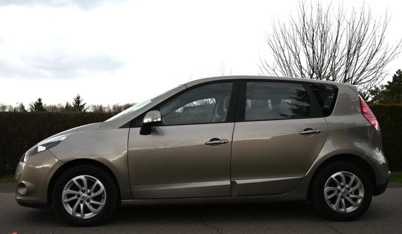 Renault Scenic full