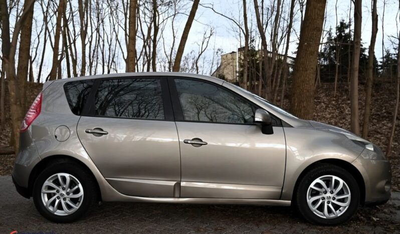 Renault Scenic full
