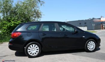 Opel Astra full