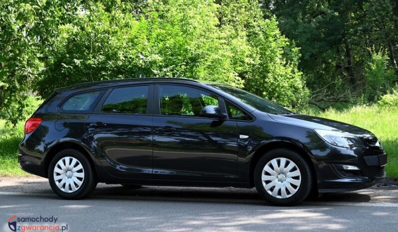 Opel Astra full