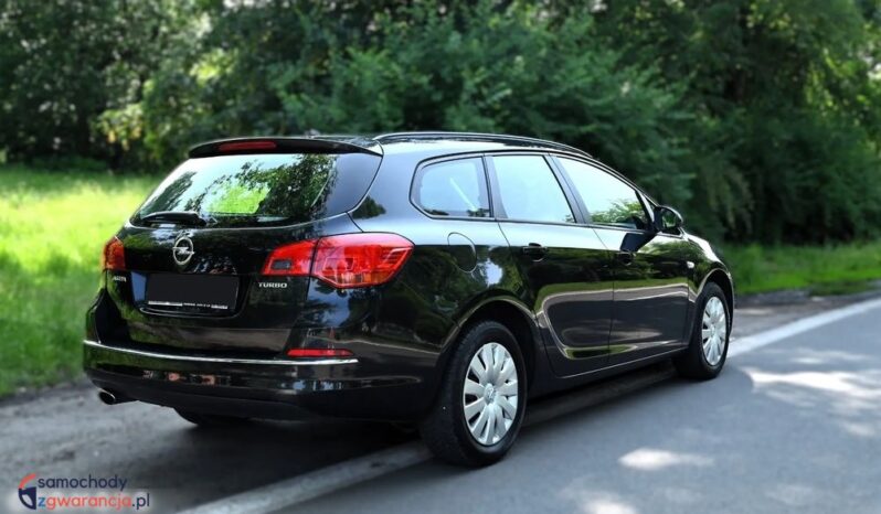 Opel Astra full