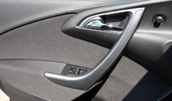 Opel Astra full