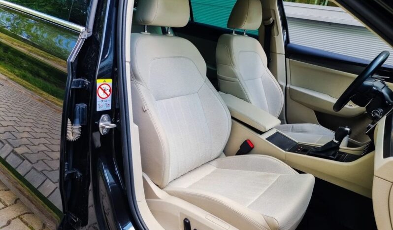 Skoda Superb 1.5 TSI Style DSG full