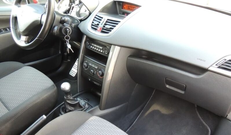 Peugeot 207 1.4 16V Presence full