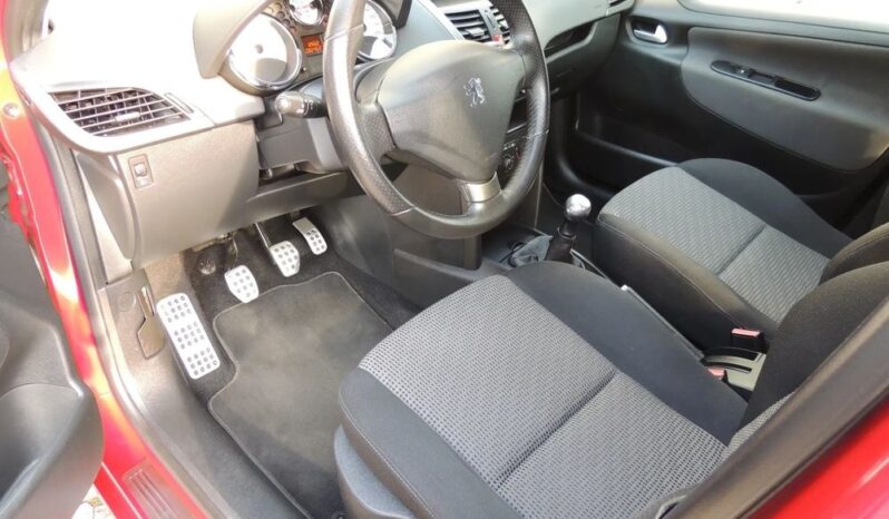 Peugeot 207 1.4 16V Presence full