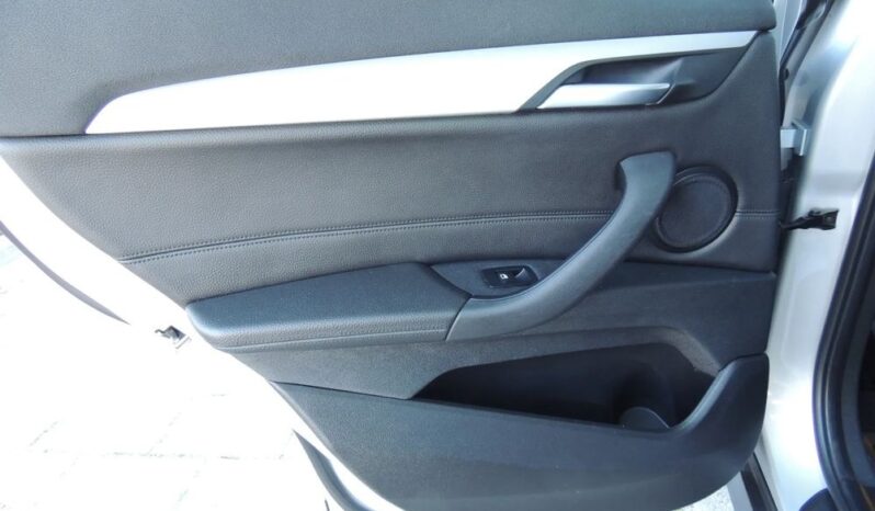 BMW X1 xDrive25e Advantage full