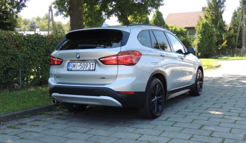 BMW X1 xDrive25e Advantage full