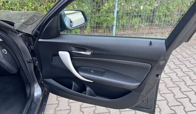 BMW Seria 1 118i Business Edition full