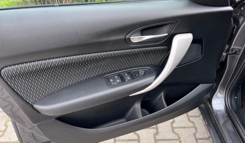 BMW Seria 1 118i Business Edition full