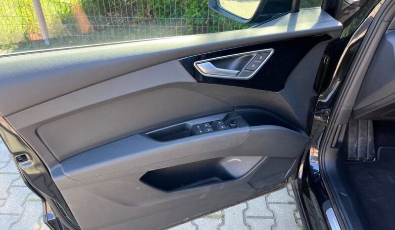 Audi Q4 e-tron 35 52kWh S Line full