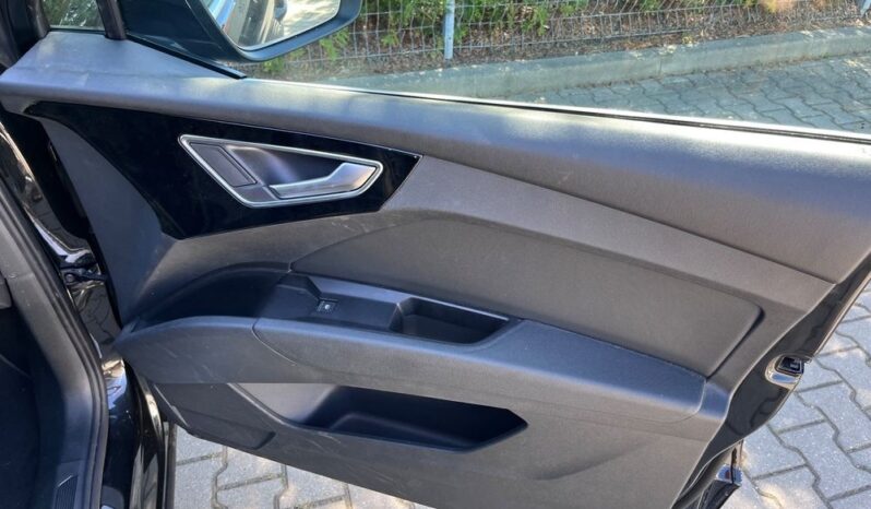 Audi Q4 e-tron 35 52kWh S Line full