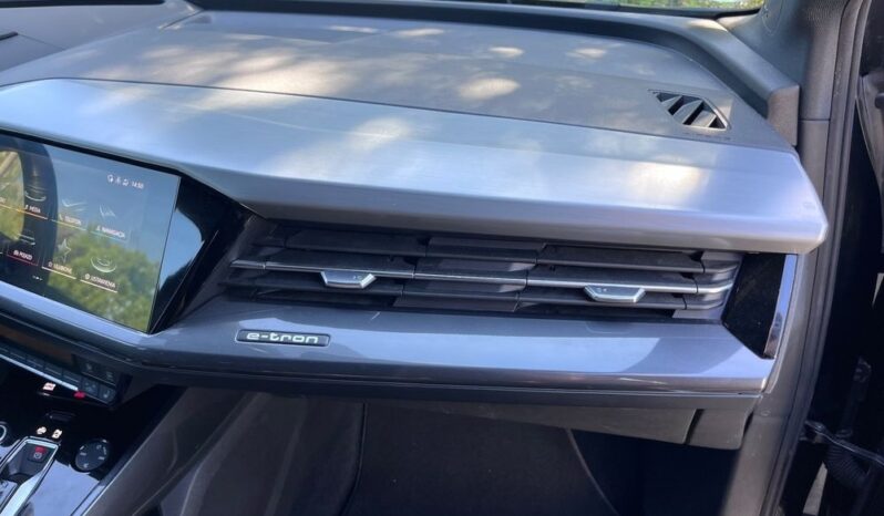 Audi Q4 e-tron 35 52kWh S Line full