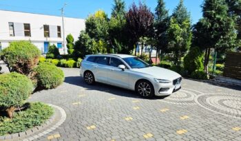 Volvo V60 D4 Momentum Pro full