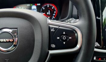 Volvo V60 D4 Momentum Pro full