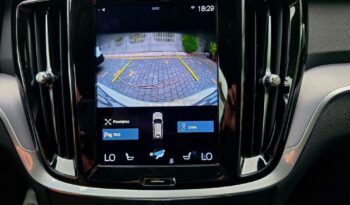 Volvo V60 D4 Momentum Pro full