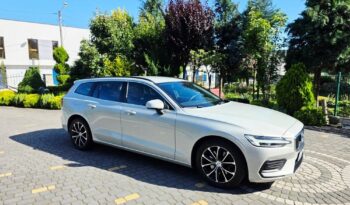 Volvo V60 D4 Momentum Pro full