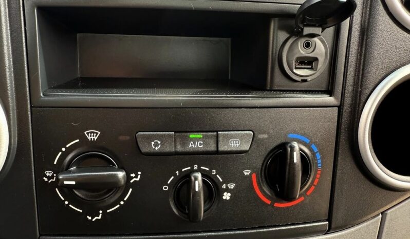 Peugeot Partner 1.6 BlueHDi Outdoor full