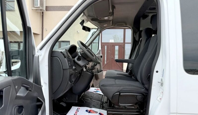 Renault Master full