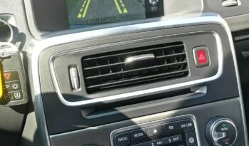 Volvo V60 D6 AWD Plug-in Hybrid Summum full