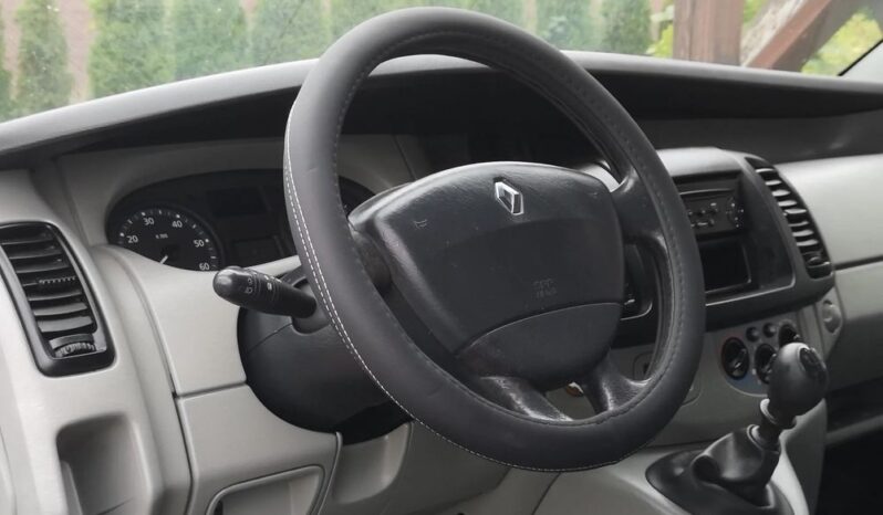 Renault Trafic 2.0dCi 90 L2H1 LONG NAVI 2010_90KM full