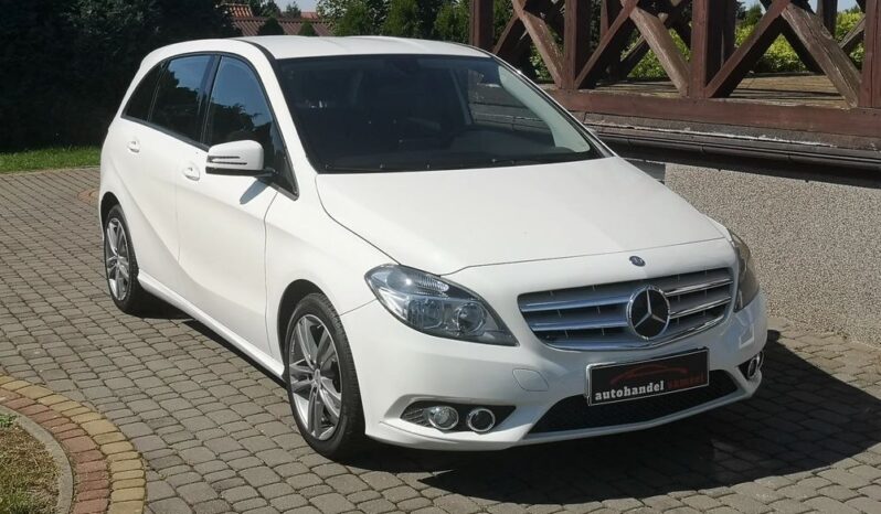 Mercedes-Benz Klasa B 180 Edition NAVI 2012_122KM full