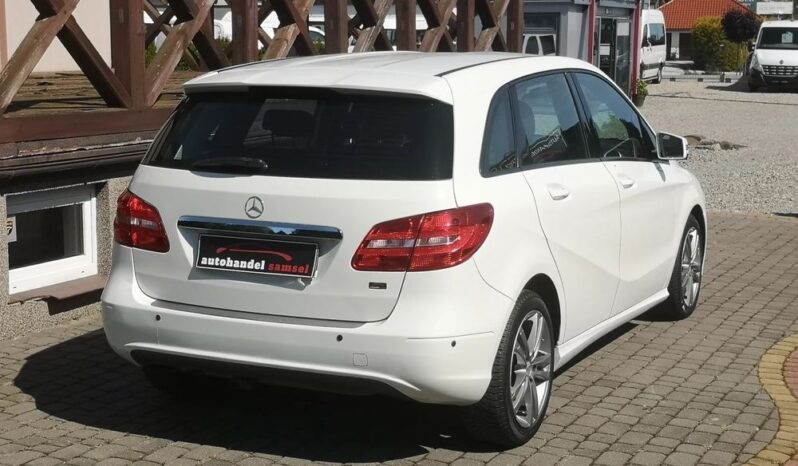 Mercedes-Benz Klasa B 180 Edition NAVI 2012_122KM full