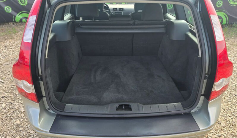 Volvo V50 full