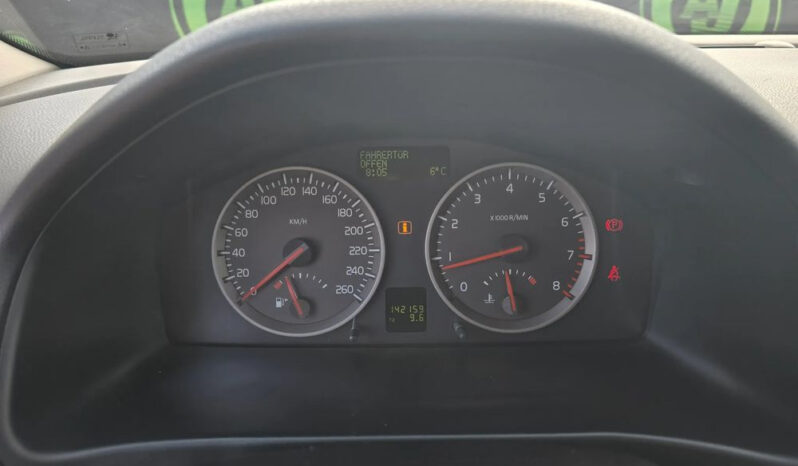 Volvo V50 full