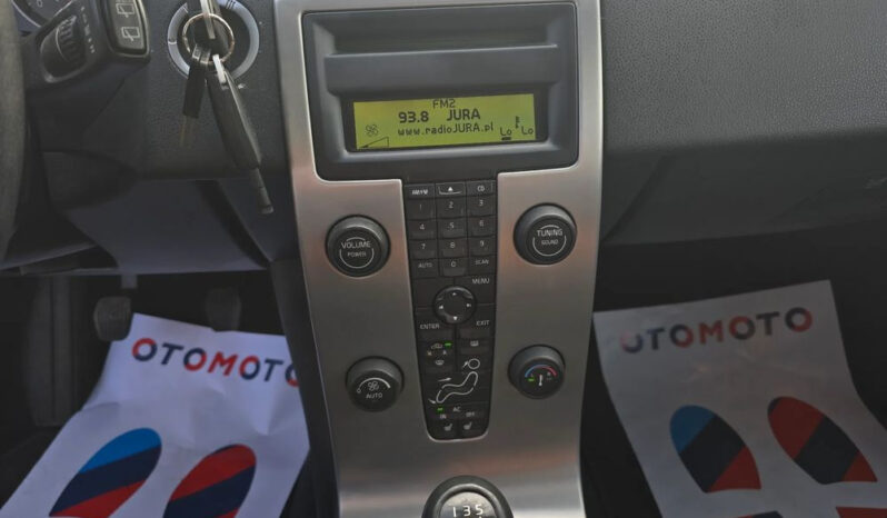 Volvo V50 full