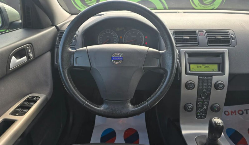 Volvo V50 full