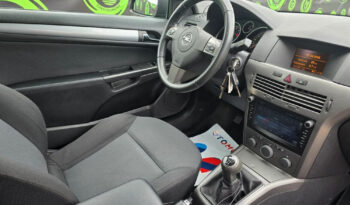 Opel Astra full