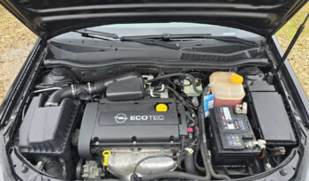 Opel Astra full