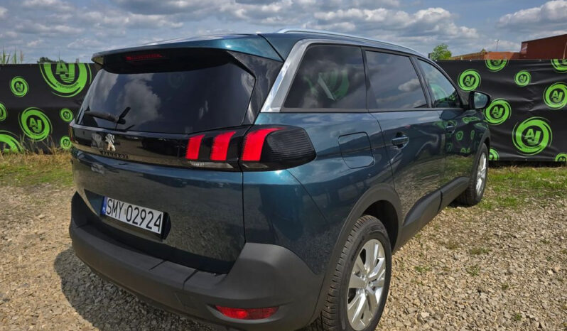 Peugeot 5008 full