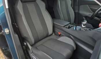 Peugeot 5008 full