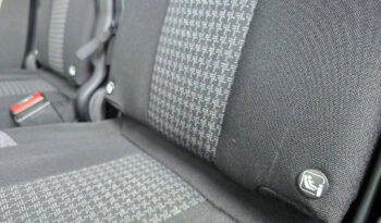 Peugeot 5008 full