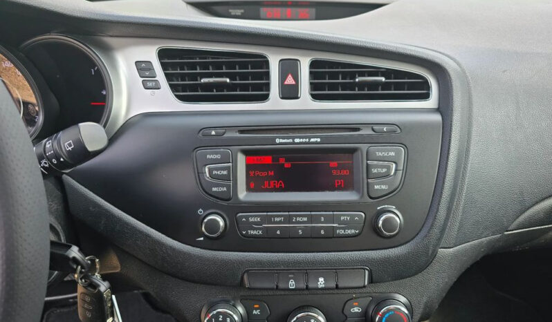Kia Ceed full