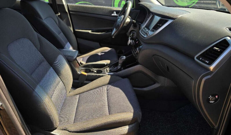 Hyundai Tucson full